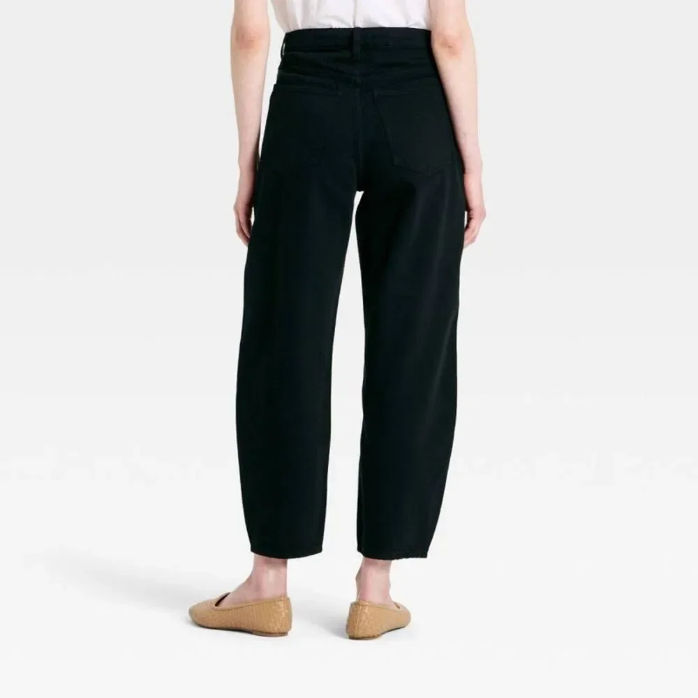 Women's High-Rise Easy Barrel Jeans - Universal Thread Black 14